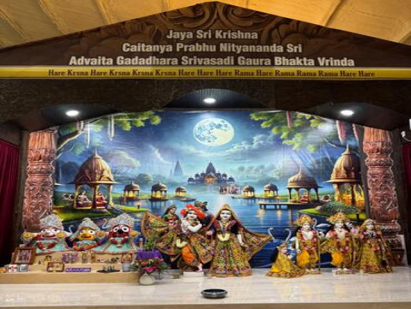 Divine Arrival After Twenty Years of Waiting: Lord Sri Ram, Lakshman, Sita, and Hanuman Ji Grace New Navadvip Dham