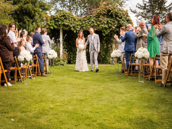 Tom Hibberd Shares Expert Secrets in 'How to Choose a Wedding Photographer'