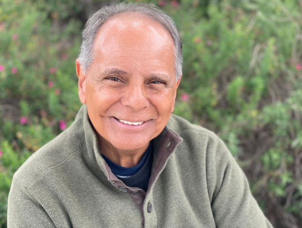  Author Dennis R. Garcia Receives Kansas Notable Book Award for Las Madres 