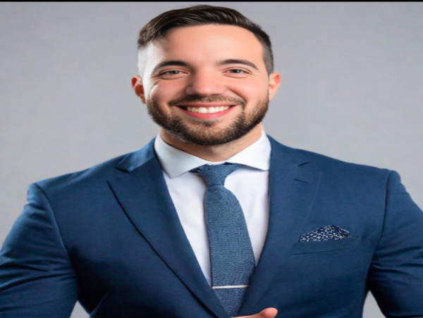 Bar Hofman, AI Lead at theGist, on Avoiding AI Hype: 'If AI Was Axe Body Spray, Startups Would Suffocate'
