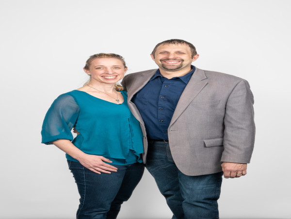 Nick and Jamie Hallas Teams Up with SuccessBooks® to Co-Author 'Phenomenal Business Success' with Howard Partridge