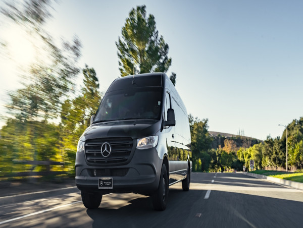 Ascend in Motion Expands Group Airport Transfers with Mercedes-Benz Sprinters and Hybrid Toyota Sienna
