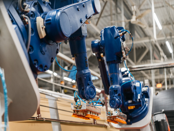 VMG Technics Brings Next-Gen Robotics and AI Innovations to LIGNA 2025