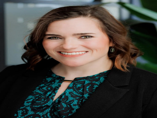 Tracy King Joins Corcoran Genesis, Blending Award-Winning Results, Marketing Expertise, and a Client-First Mission