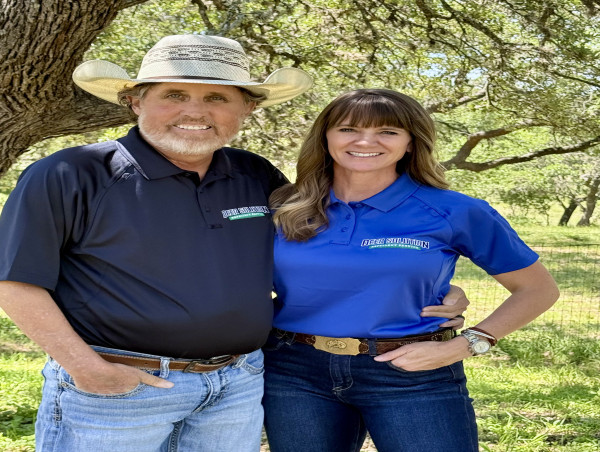  Deer Solution Expands to the Texas Hill Country Under Local Leadership of Billy and Shannon Massie 