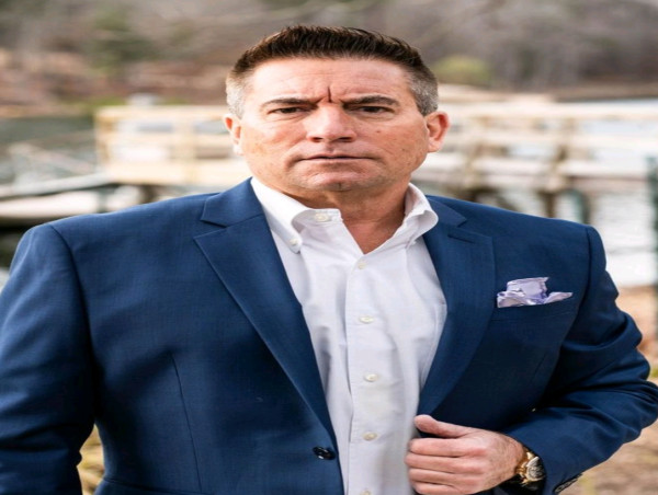 Sea Glass Announces Launch of Franchise Division and Appointment of Eddie Sturgeon as President