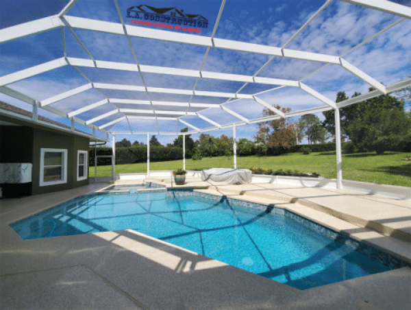  L.A. Construction Custom Screen Builders Elevates Outdoor Living in Orlando with Motorized Retractable Screens 