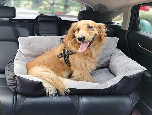  Global Pet Car Seat Market Poised for Strong Growth Driven by Rising Demand for Pet Travel Safety and Comfort 