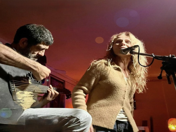  Carlos Unplugged redefine la música en vivo en la provincia de Málaga para el verano de 2025 