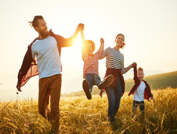  Dr. David Samadi: Strong Dads, Stronger Families — Why Men's Health Matters More Than Ever This Father's Day 
