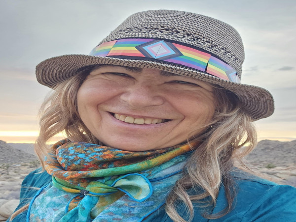  Lesbians Worldwide Find Strength And Healing Through Online School Based In The Bay Area 