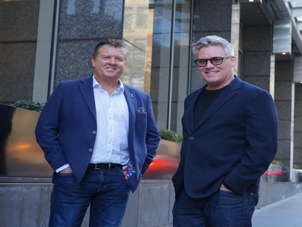  Solution Minds Consulting and Alyve Join Forces to Scale AI Across Australian Enterprises 