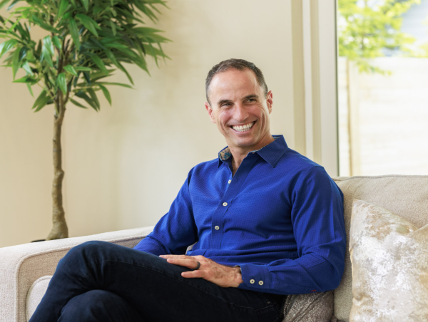  Coaching in the Age of AI: The Powerful Human Counterbalance Founders Can’t Ignore 