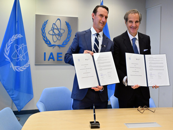 IAEA and Oppenheimer Project Boost Cooperation on Nuclear Energy Outreach