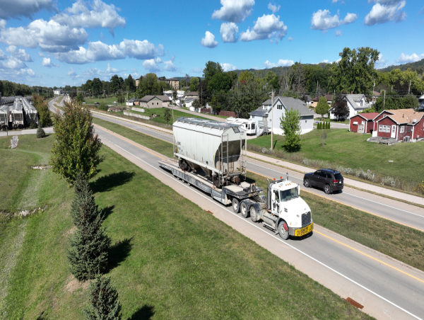  Pattison Company and Iron Senergy Partner to Redefine Railcar Logistics with Innovative Truck Trailer System 
