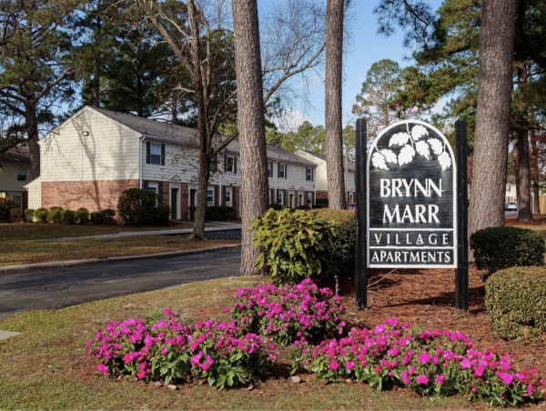  Monument Capital Management Disposes of Brynn Marr Village in Jacksonville, North Carolina 