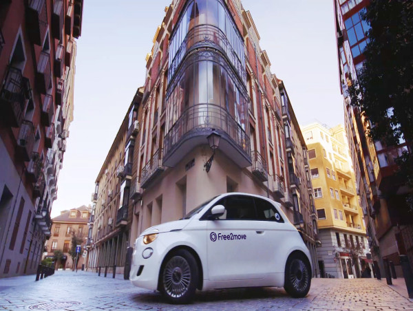Free2move, Fiat 500e, and Ample Introduce Revolutionary Battery Swap Technology in Madrid