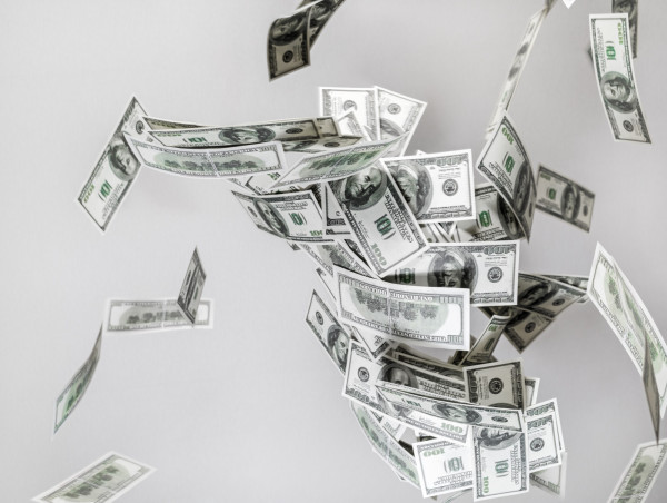 Dollar under pressure as investors grow wary of US assets