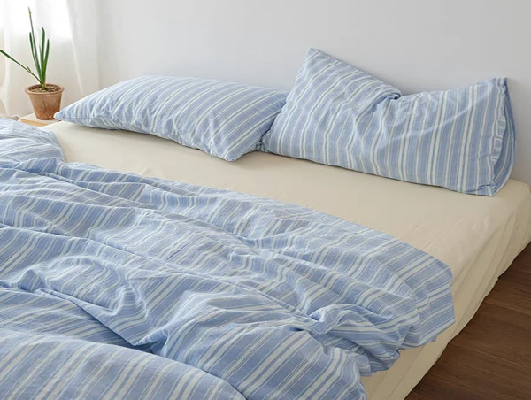  VanSilkHome Introduces Coastal & Fisherman-Inspired Duvet Covers for Summer Living 