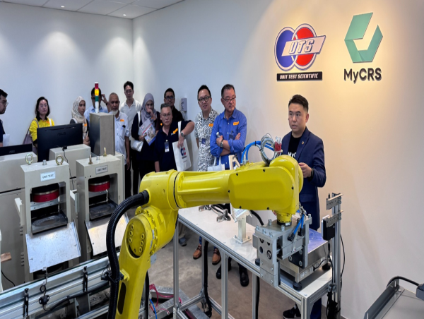  Malaysia Launches World’s First AI-Powered Robotic Concrete Testing System by UTS and MyCRS 