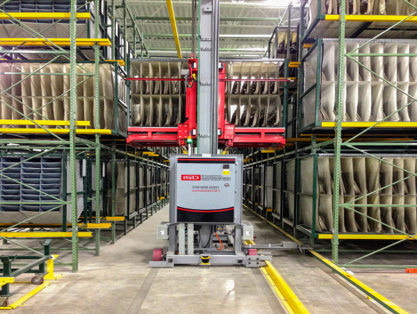  UltraStore Mid-Load ASRS System Increases Storage Density and Reliability 