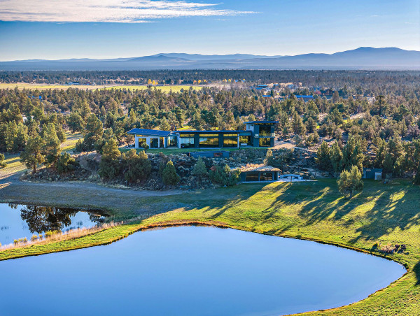  The Crown Jewel of Bend, Oregon, Available at Auction via Concierge Auctions 