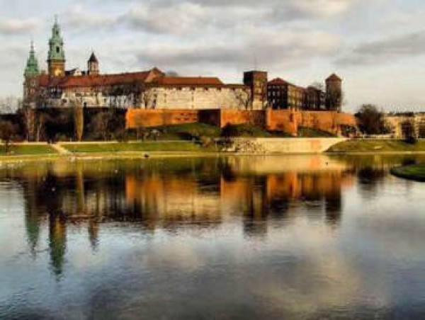  Green Earth Travel Launches Vegan Cultural Tour of Poland 