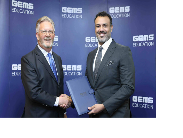 GEMS Education and STS Group unveil UAE’s first fully sustainable school transport fleet