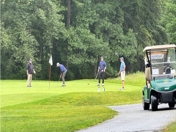  Morris County Chamber hosts Spring Golf Classic and honors NOMADICS, LLC for community service 