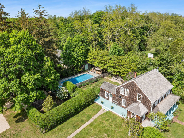  Timeless Shelter Island Estates Blend Historic Integrity with Enduring Design 