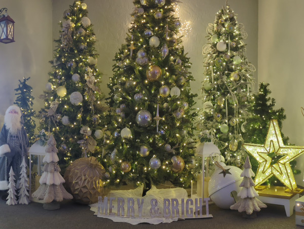  Luxury Homeowners in Scottsdale Turn to Margie Mae’s for Signature Interior Holiday Decor 