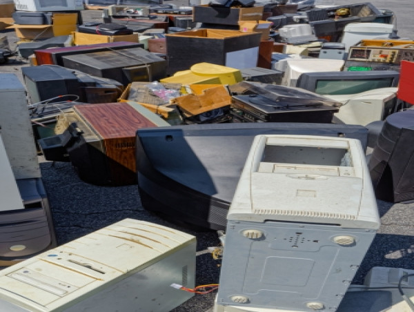  Computer Recycling Expands E-Waste Pickup Services 