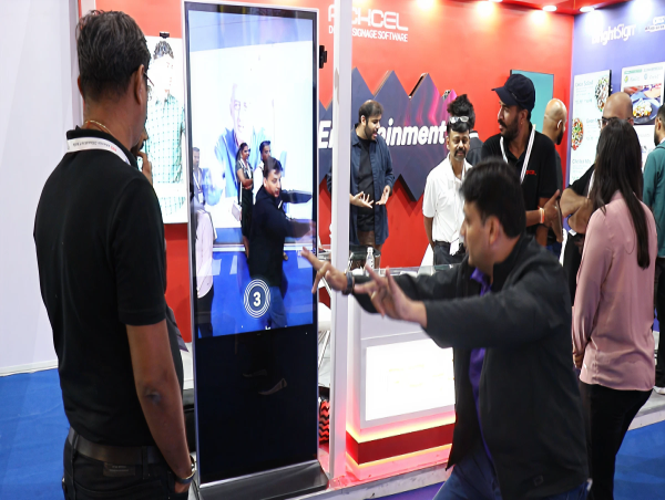 Pickcel’s Squat-Activated Kiosk Turns Fitness into Retail Engagement at In-Store Asia 2025