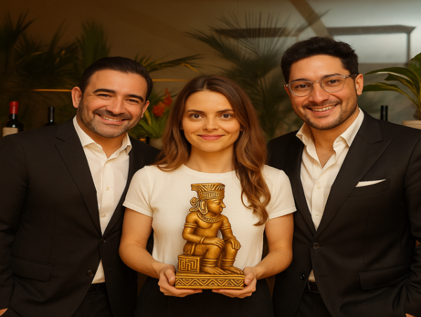  Santiago González Honored by Quintana Roo Tourism Authority for Driving Record Growth in Travel to Mexican Caribbean 