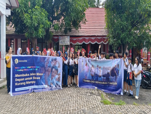 Pengguna BintangChip Gelar Kegiatan Bantuan Pendidikan di SMP NEGERI 6 SATU ATAP WORI: Membawa Harapan Lewat Teknologi 