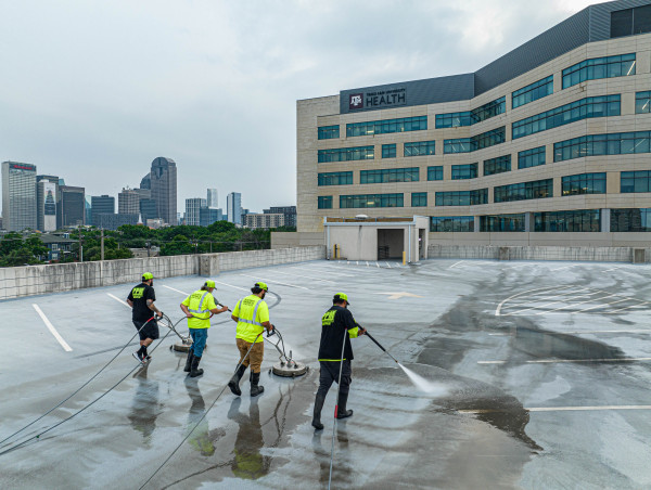  Precise Property Maintenance Merges with Hotwash LLC to Expand Commercial Services 
