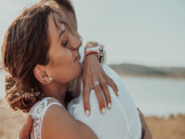  Rosec Jewels Announces U.S. Independence Day Jewelry Sale Featuring 20% Off and Free Moissanite Studs 