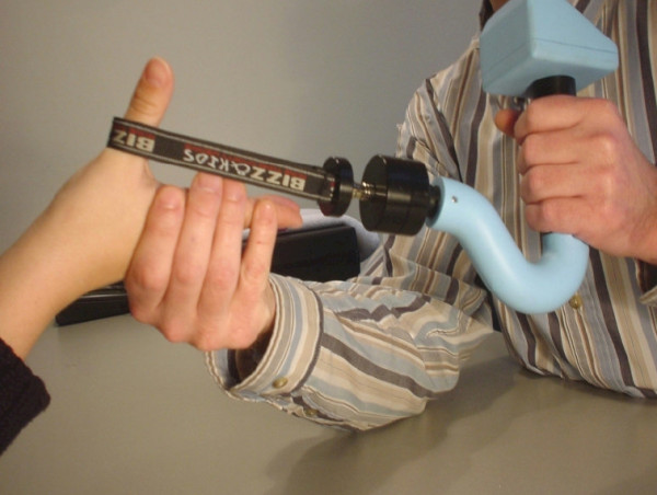  Study reveals accurate association between weak handgrip and a host of diseases among over-50s 