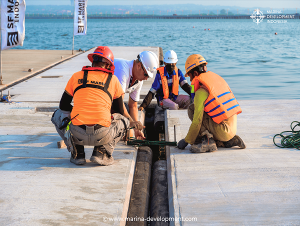  Bali Benoa Marina Lifts Off 