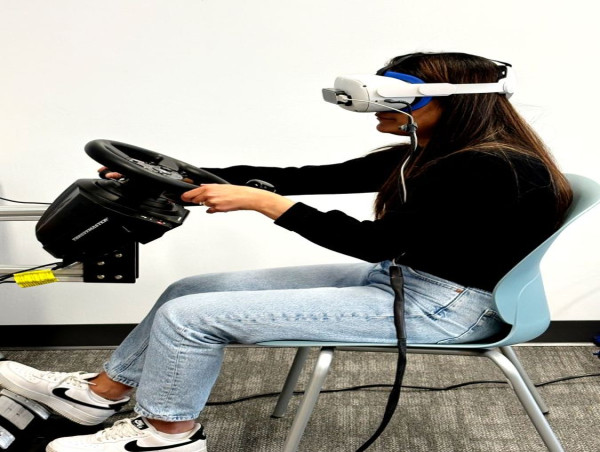 BluWorkz Partners with Adecco Canada to Launch VR Forklift Upskilling Program