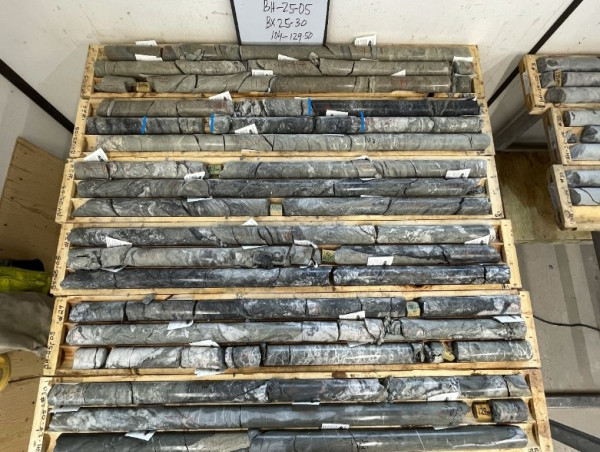  Antimony Resources Corp. (ATMY) (K8J0) Announces the Completion of the First Phase of Drilling - Drill Hole BH-25-05 Had Massive Antimony Bearing Stibnite Identified over 20 Meters and Antimony Bearing Stibnite Identified in 70% of the Drill Holes 