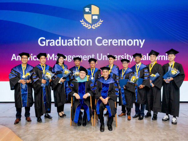  Celebrate Achievement: AMU's 2025 Graduation Ceremony in Ho Chi Minh City 