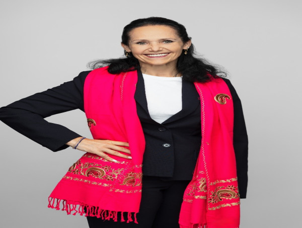  DR. ERIKA WICHRO SELECTED FOR TOP INSPIRATIONAL LEADER OF THE YEAR IN HEALTH BY IAOTP 