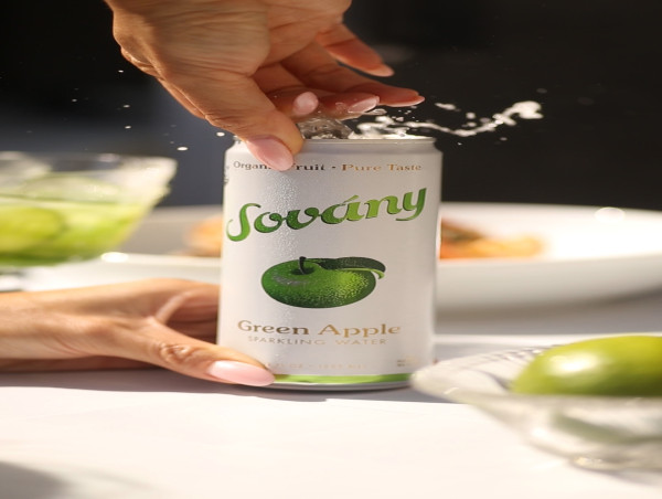 Sovány Sparkling Water Expands Into Stop & Shop Through UNFI Distribution
