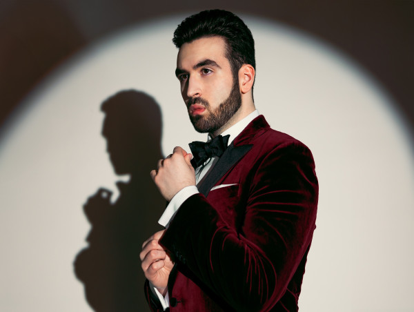  21-Year-Old Classical Crossover Sensation Skylar Peterson Releases Sweeping Bilingual Anthem Inspired by Latin Culture 