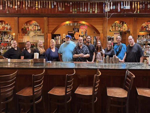  Pearly Baker’s Alehouse Launches Bold Revival—Now Hiring Bartenders to Join the Rebirth of an Easton Icon 