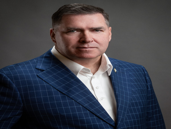  Tampa Business Broker Michael Shea Joins The Board of Owners In Honor 