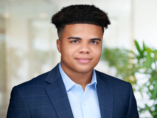 Justin Jennings, Founder of Stellar Analytics, Reaffirms Focus on Small Business Enablement