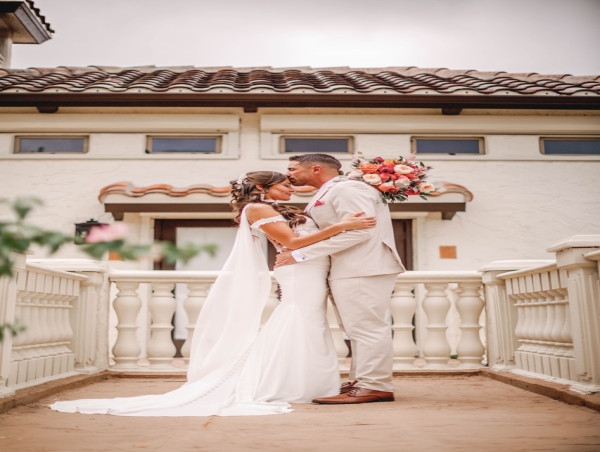 Nominated as Best Wedding Venue in Florida, Bonita Ranch Showcases 2026 Wedding Trends in Bold Styled Shoot