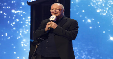 Broadcaster Steve Allen steps down from LBC after 44 years